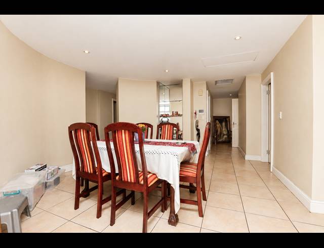 3 BEDROOM APARTMENT FOR SALE IN MUSGRAVE